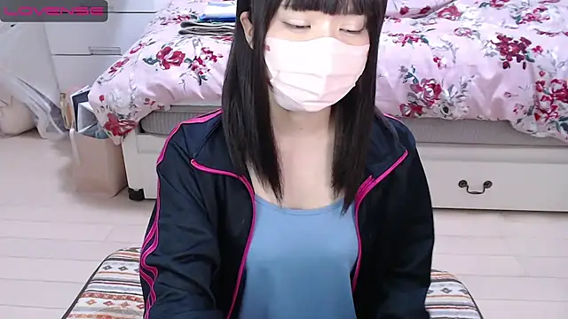 Snapshot of AMI___oO chatting on 01-07-25, 10:22 AMI   oO online show from 01-07-25, 10:22