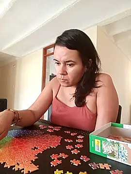 carlajames  online show from 03-12-25, 09:56