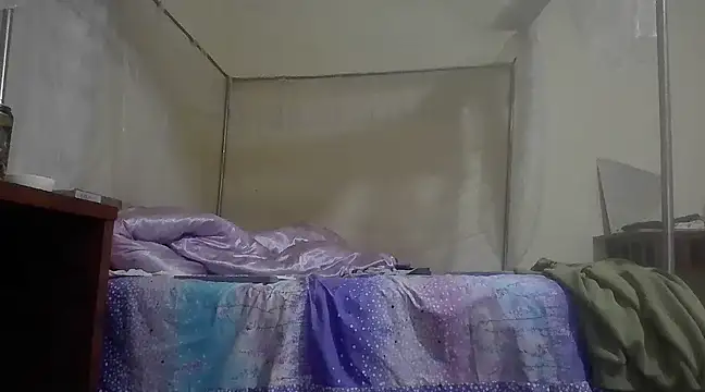 Snapshot of kisstoyousoon2024 chatting on 01-12-25, 10:54 kisstoyousoon2024 online show from 01-12-25, 10:54