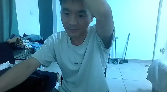 Snapshot of kisstoyousoon2024 chatting on 03-17-25, 06:42 kisstoyousoon2024 online show from 03-17-25, 06:42