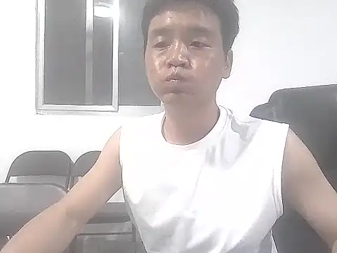 kisstoyousoon2024 online show from 12-02-25, 10:27