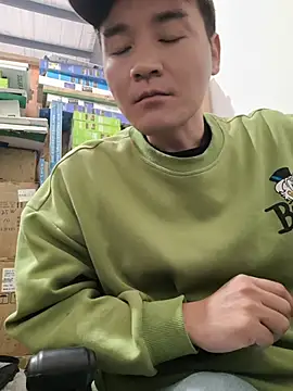 kisstoyousoon2024 online show from 03-16-26, 08:18