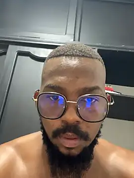 Snapshot of Destrozador415 chatting on 02-28-25, 03:04 Destrozador415 online show from 02-28-25, 03:04