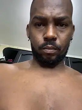 Snapshot of Destrozador415 chatting on 09-17-25, 08:16 Destrozador415 online show from 09-17-25, 08:16