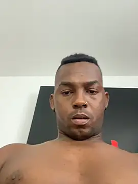 Snapshot of Destrozador415 chatting on 04-05-26, 02:58 Destrozador415 online show from 04-05-26, 02:58