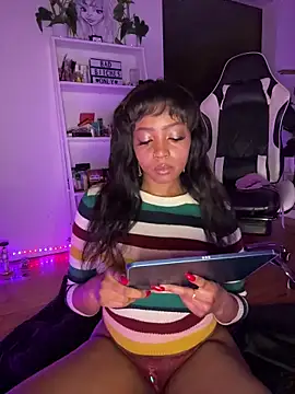 Snapshot of Blazerina chatting on 01-07-26, 11:51 Blazerina online show from 01-07-26, 11:51