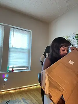 Snapshot of Blazerina chatting on 02-10-26, 08:35 Blazerina online show from 02-10-26, 08:35