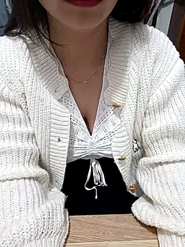 Snapshot of Little-star- chatting on 01-09-26, 03:31 Little-star- online show from 01-09-26, 03:31