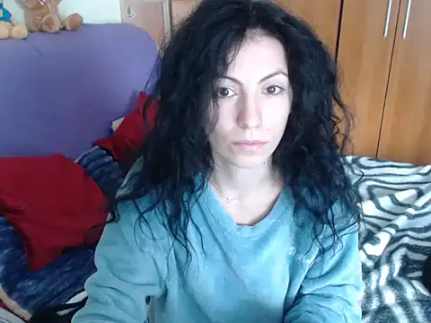 Snapshot of Emmatoo chatting on 01-10-26, 09:00 Emmatoo online show from 01-10-26, 09:00