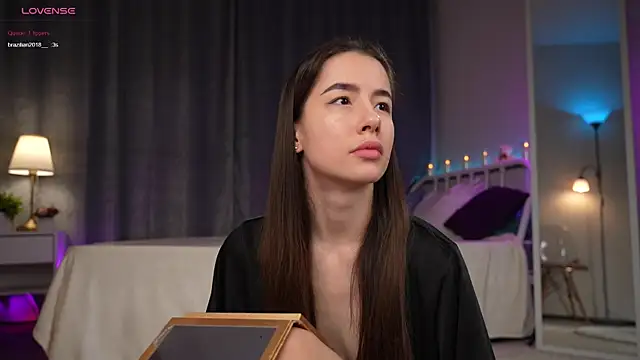 Amely Young online show from 11-13-25, 01:26