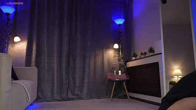 Amely Young online show from 02-06-26, 01:10