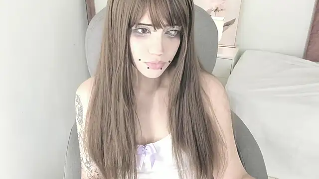 Snapshot of celestica_rose chatting on 01-06-26, 09:18 celestica rose online show from 01-06-26, 09:18