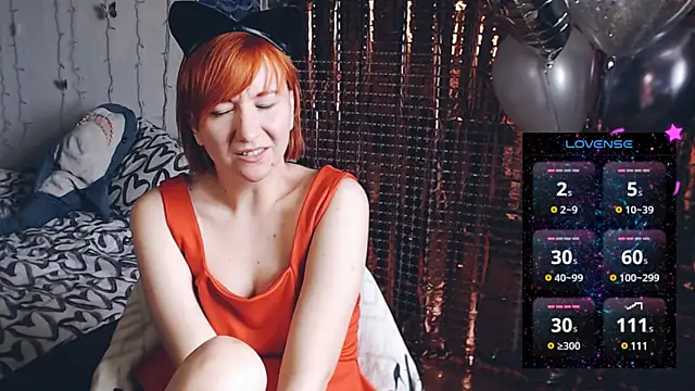 Snapshot of licentia__poetica chatting on 02-15-25, 08:11 licentia  poetica online show from 02-15-25, 08:11