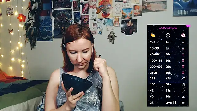 licentia  poetica online show from 12-19-25, 03:35