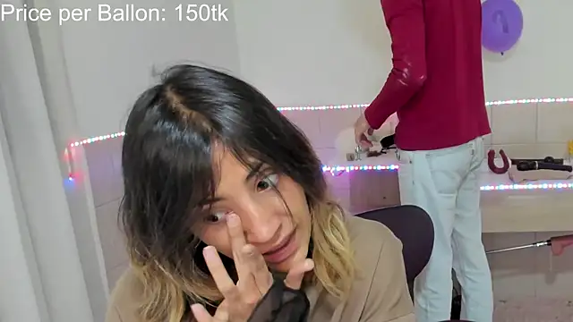 Snapshot of linnie_ chatting on 09-22-25, 11:07 linnie  online show from 09-22-25, 11:07