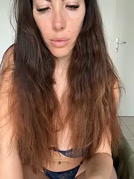 Eyline online show from 02-19-25, 02:44