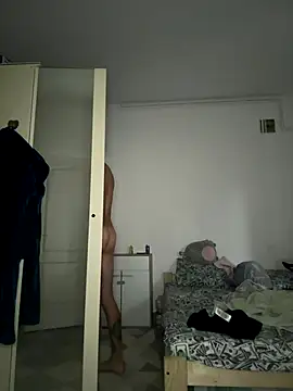 Floristtt online show from 12-16-25, 01:05