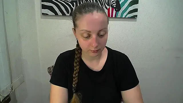  Annabelle Lee online show from 06-25-26, 06:18