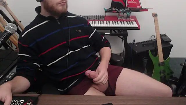 Snapshot of 050kek2 chatting on 01-19-26, 02:43 050kek2 online show from 01-19-26, 02:43