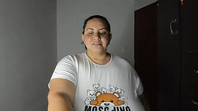 tetasgrandes karol online show from 03-03-25, 03:30
