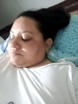 Snapshot of tetasgrandes_karol chatting on 12-16-25, 05:45 tetasgrandes karol online show from 12-16-25, 05:45