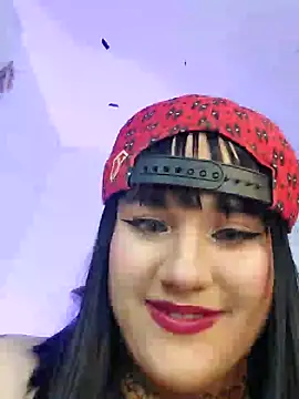 ItsNaiixa online show from 12-22-24, 12:28