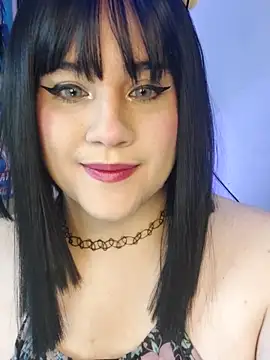 ItsNaiixa online show from 03-22-25, 08:48