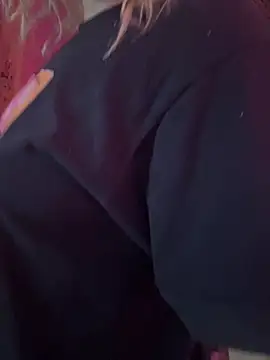 Snapshot of Sweet_MaryJane2 chatting on 02-21-26, 09:05 Sweet MaryJane2 online show from 02-21-26, 09:05