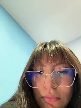 Snapshot of Lily_candy_X chatting on 03-01-25, 04:04 Lily candy X online show from 03-01-25, 04:04