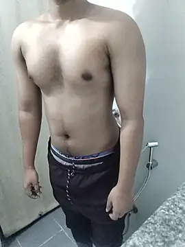 hottboy 39 online show from 03-13-26, 02:07