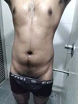 hottboy 39 online show from 05-27-26, 07:55