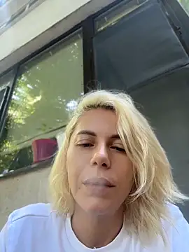 tanyagrey online show from 06-10-26, 06:12