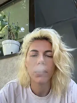 Snapshot of tanyagrey chatting on 06-22-26, 06:21 tanyagrey online show from 06-22-26, 06:21