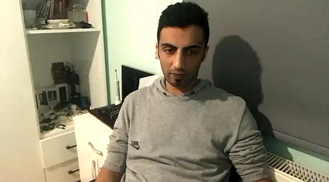 Snapshot of MasterKARATASSAKK chatting on 01-03-25, 10:29 MasterKARATASSAKK online show from 01-03-25, 10:29