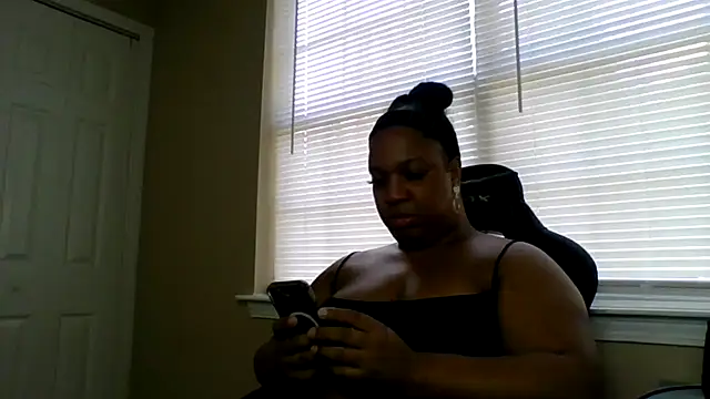 Badgirlbrittt online show from 09-26-25, 03:05