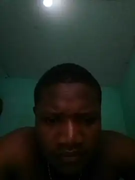 Snapshot of Algenis1232 chatting on 03-31-26, 05:02 Algenis1232 online show from 03-31-26, 05:02