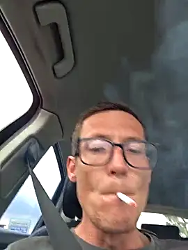 Snapshot of TheSouthernKing chatting on 12-03-25, 01:20 TheSouthernKing online show from 12-03-25, 01:20