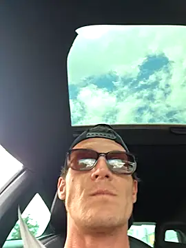 Snapshot of TheSouthernKing chatting on 01-11-26, 09:03 TheSouthernKing online show from 01-11-26, 09:03