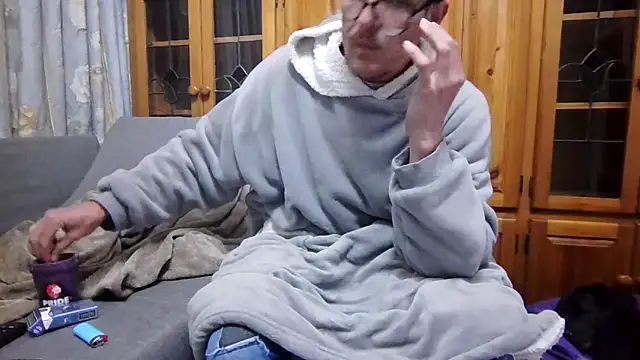 TheSouthernKing online show from 05-25-26, 09:54