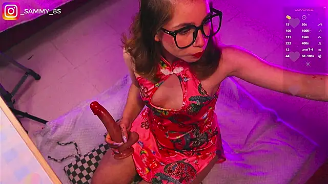 Snapshot of sammy__8 chatting on 10-05-25, 02:32 sammy 8 online show from 10-05-25, 02:32