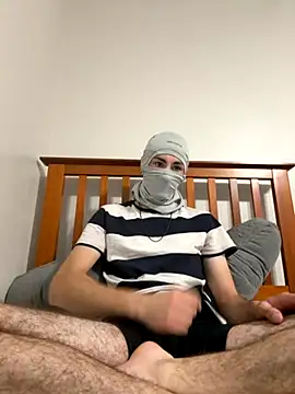 TheBestbrando88 online show from 11-04-25, 12:43