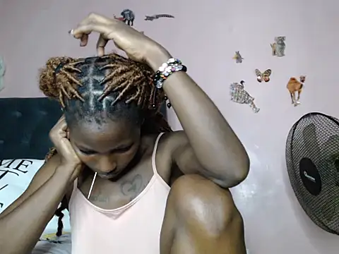 TrishaKalid online show from 03-17-25, 07:58