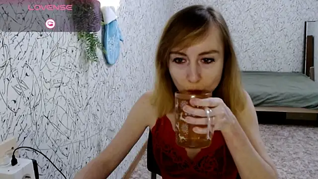 Snapshot of Athena_Richards chatting on 02-20-26, 02:50 Athena Richards online show from 02-20-26, 02:50