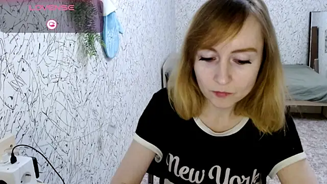 Snapshot of Athena_Richards chatting on 02-21-26, 02:40 Athena Richards online show from 02-21-26, 02:40