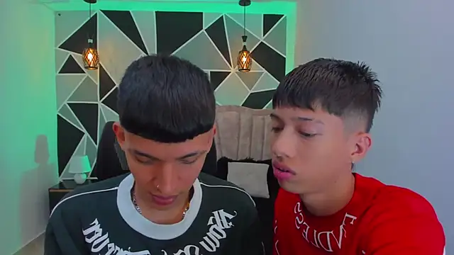 Juan Nd Steven online show from 11-08-25, 04:23