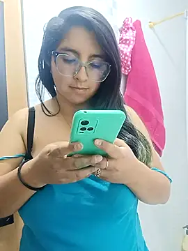  Angelinaandrade  online show from 11-21-25, 01:04