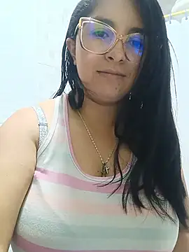 Snapshot of _Angelinaandrade_ chatting on 07-16-26, 01:22 Angelinaandrade online show from 07-16-26, 01:22