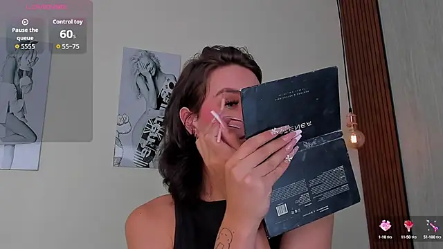 miah connor online show from 10-10-25, 08:19