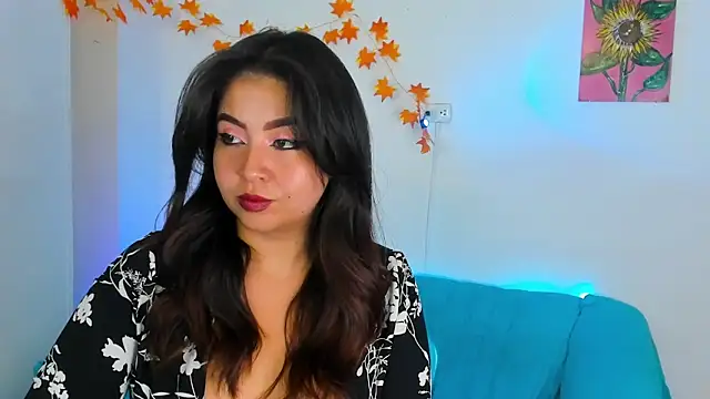 Snapshot of LiahDiaz chatting on 12-20-24, 08:45 LiahDiaz online show from 12-20-24, 08:45