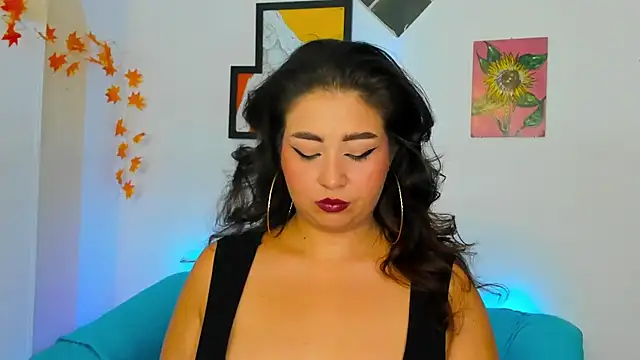 Snapshot of LiahDiaz chatting on 01-14-25, 10:02 LiahDiaz online show from 01-14-25, 10:02